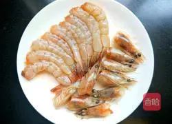 Illustration of how to make shrimp and mushroom soup with tomato sauce 6