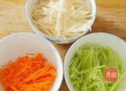 Illustration of how to mix three shreds 2