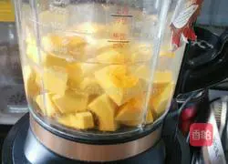 Illustration of how to make pumpkin soup 2