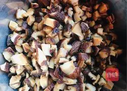 Illustration of how to make Shaomai 3