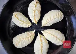 [Spring Healthy Vegetables] Recipe for Fried Buns with Chives and Snowflakes 10