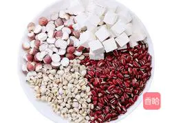 Illustration of how to make barley, red bean, gorgon, poria, yam and bone soup 1