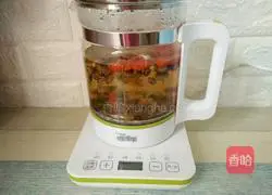 Chrysanthemum and wolfberry tea recipe illustration 8