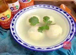 Illustration of how to make local vegetables and pork glutinous rice balls 15