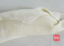 Illustration of how to make banana rolls 4