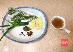 Illustration of how to make beef noodles in clear soup 2