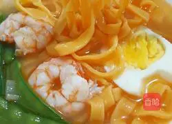 Illustration of how to eat carrot and hand-rolled noodles 15