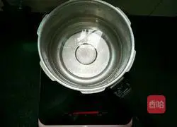 Illustration of how to make vegetable meatball soup 2