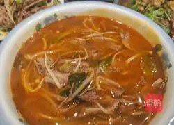 Illustration of how to make Korean beef soup 9