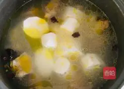 Illustration of how to stew local chicken with yam 4