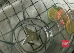 Watermelon Smoothie Sparkling Water Recipe Illustration 2