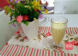 Illustration of how to make freshly squeezed corn juice 8