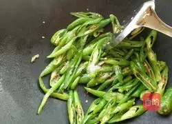 Illustration of how to make stir-fried pork 4