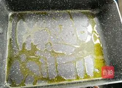 Illustration of how to make carrot egg rolls 17