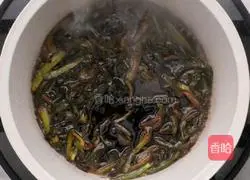 Illustration of super delicious scallion oil noodles 3