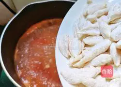 Illustration of the simplified version of Tomato Sauce Scissor Noodles 7