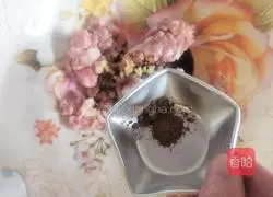 Illustration of how to cook soft and crispy meat 6