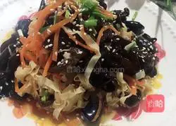 Illustration of how to make cold black fungus 11