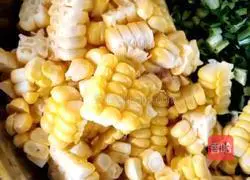 Illustration of how to make fried dumplings with shredded ice 2