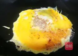 Illustration of how to make vegetarian dumplings on the first day of the first lunar month 5