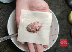 Illustration of homemade clear soup recipe 5