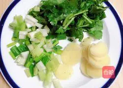 Illustration of how to make kelp bone soup 3