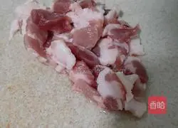 Illustration of how to make fried pork slices 1