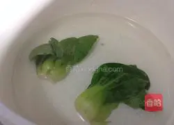 Illustration of how to make stewed lion head 16