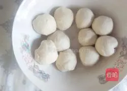 Illustration of how to cook soft and crispy meat 9