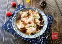 Illustration of how to make mushroom and fresh meat wontons 12