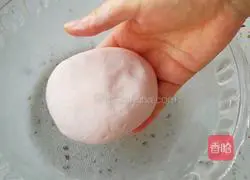 Illustration of how to make piglet fresh meat buns 3