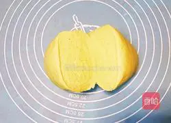 Illustration of how to make mulberry leaf steamed buns 10