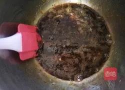 Illustration of how to make braided nut soft European braid 2