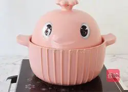 Illustration of Lamb Stewed Radish Soup 9