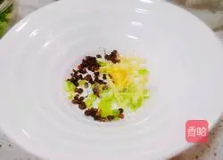 Illustration of how to make Shaxian steamed dumplings 2