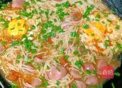 Tomato and Egg Stew Illustration of making noodles 15