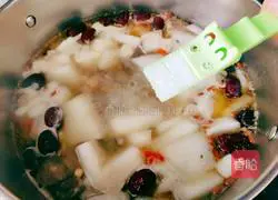 Recipe for soft-shell turtle, red dates and winter melon soup 17