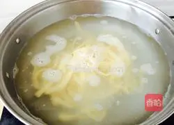 Illustration of how to make tomato and egg noodles 10