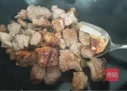 Illustration of how to make beef stewed with radish 5