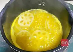 Recipe for sour soup with shrimps and enoki mushrooms Illustration 3