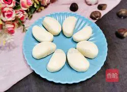Illustration of how to make milk-flavored steamed buns 10