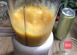 Mango Banana Sparkling Drink Recipe Illustration 5