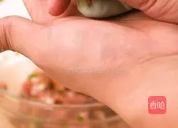 Teach you step by step how to make jade cabbage dumplings that are all eaten up as soon as they are served.6