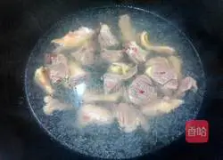 Illustration of how to make tea tree mushroom old duck soup 2