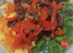 Illustration of how to make handmade spinach and beef noodles 9