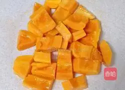 Illustration of how to make papaya rice dumplings stuffed with wine 4