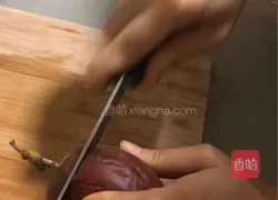 Illustration of how to make passion fruit yogurt drink 2