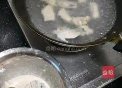 Illustration of how to make sea bass soup 2