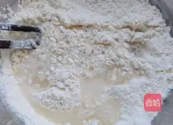 Illustration of how to make olive oil chive pancake 4