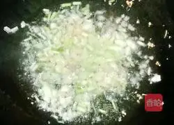 Illustration of how to make fried edamame with minced meat 10